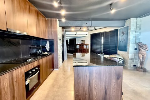 Apartamento de 1 dormitorio en Pattaya, Tailandia № 168199 - foto 10