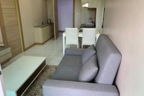 Apartamento de 1 dormitorio en Pattaya, Tailandia № 168197 - foto 5