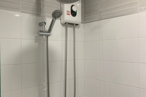 Apartamento de 1 dormitorio en Pattaya, Tailandia № 168197 - foto 15