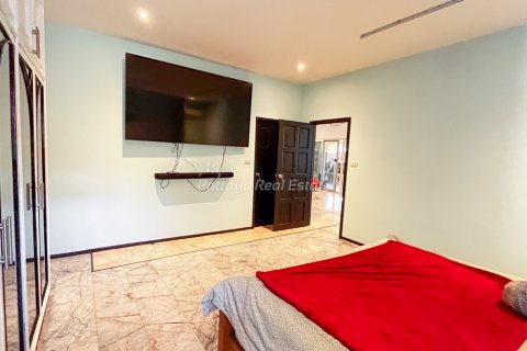 Casa de 1 dormitorio en Bang Lamung, Tailandia № 161086 - foto 30