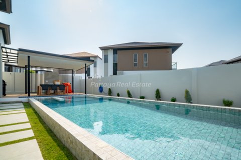 Haus in Bang Lamung, Thailand 4 Schlafzimmer № 161088