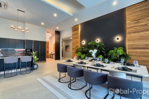 Casa de 5 dormitorios en Pattaya, Tailandia № 146578 - foto 13