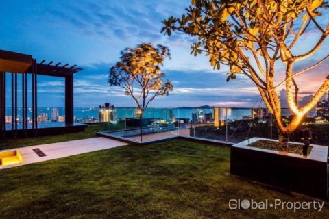 Condominio de 2 dormitorios en Pattaya, Tailandia № 146577 - foto 4
