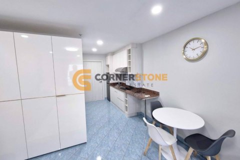 Condominio de 1 dormitorio en Jomtien Beach, Pattaya, Tailandia № 204881 - foto 6