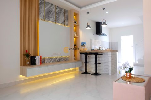 Estudio en Pattaya, Tailandia № 204879 - foto 3