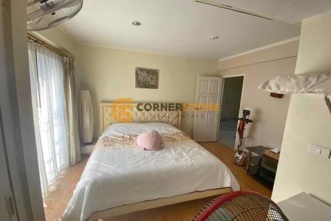 Estudio en el condominio en Bang Lamung, Tailandia № 204877 - foto 4
