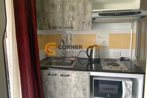 Estudio en el condominio en Bang Lamung, Tailandia № 204877 - foto 11
