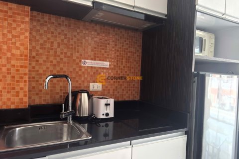 Condominio de 1 dormitorio en Jomtien Beach, Pattaya, Tailandia № 204880 - foto 8