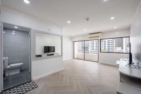 Condominio de 2 dormitorios en Bangkok, Tailandia № 142939 - foto 14