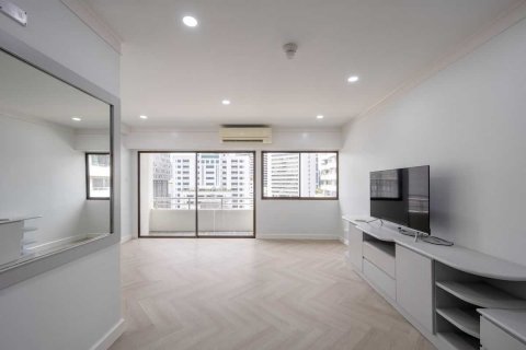 Condominio de 2 dormitorios en Bangkok, Tailandia № 142939 - foto 10