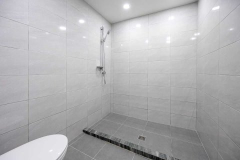 Condominio de 2 dormitorios en Bangkok, Tailandia № 142939 - foto 17