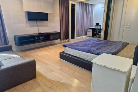 Condominio de 3 dormitorios en Bangkok, Tailandia № 142941 - foto 6