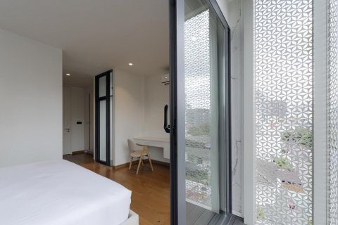 Casa de 3 dormitorios en Bangkok, Tailandia № 142937 - foto 22