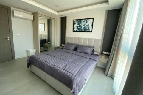 Condominio de 3 dormitorios en Pattaya, Tailandia № 170878 - foto 2