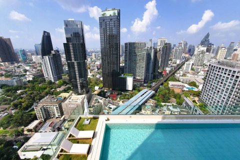Ático de 3 dormitorios en Bangkok, Tailandia № 181243 - foto 14