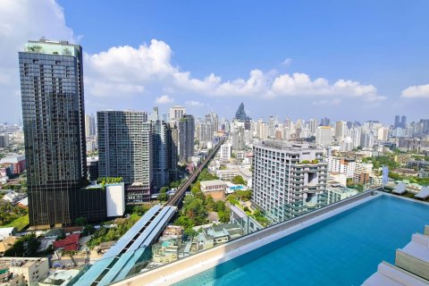 Ático de 3 dormitorios en Bangkok, Tailandia № 181243 - foto 13