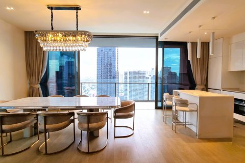 Ático de 3 dormitorios en Bangkok, Tailandia № 181243 - foto 7