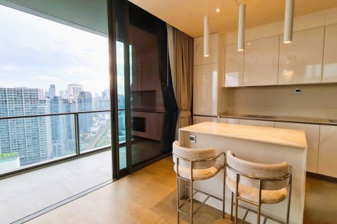 Ático de 3 dormitorios en Bangkok, Tailandia № 181243 - foto 9