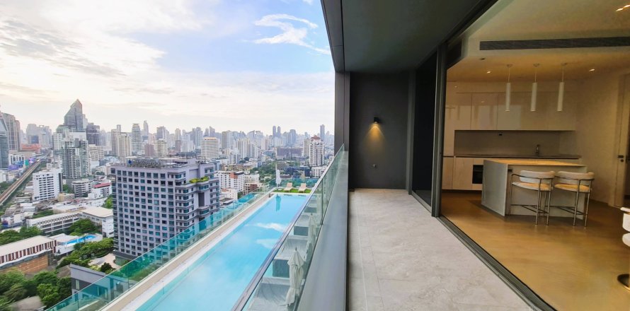Ático de 3 dormitorios en Bangkok, Tailandia № 181243