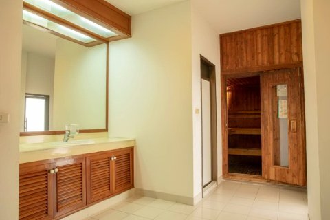Eigentumswohnung in Bangkok, Thailand, 3 Schlafzimmer  № 181246 - Foto 18