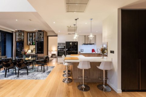 Condo à Bangkok, Thaïlande, 3 chambres № 181245 - photo 6