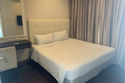 Estudio en el condominio en Watthana, Bangkok, Tailandia № 167824 - foto 5