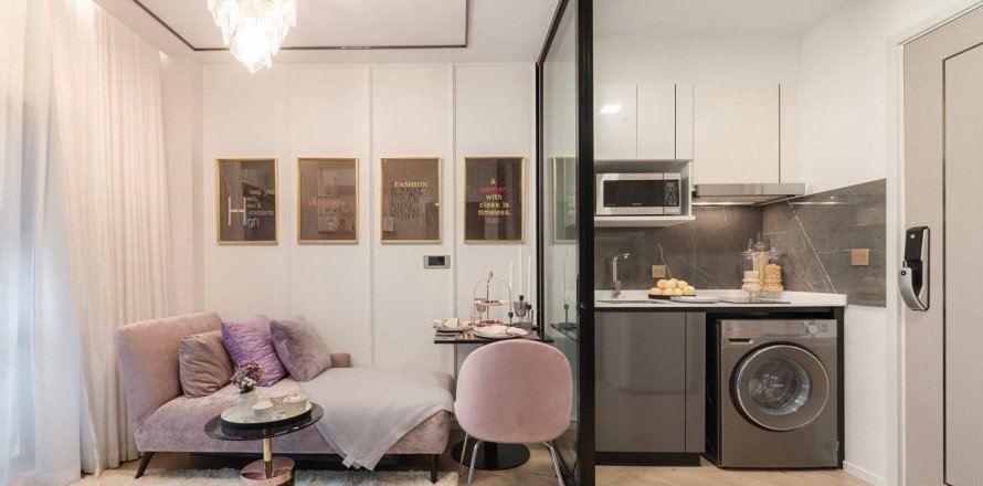 Studio in the Condo in Bang Sue, Bangkok, Thailand  № 156741