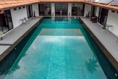 Chalet de 5 dormitorios en Ko Samui, Tailandia № 172451 - foto 2