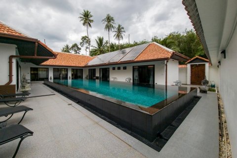 Villa in Ko Samui, Thailand 5 Schlafzimmer № 172451