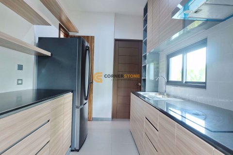 Estudio en Bang Lamung, Tailandia № 53742 - foto 9