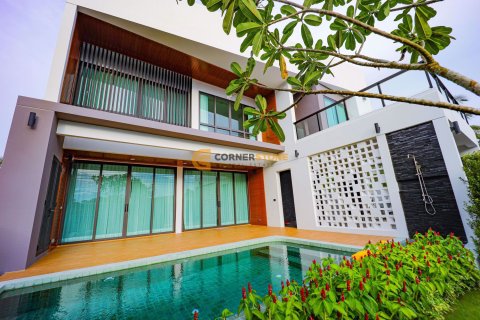 Studio in Bang Lamung, Thailand № 53742
