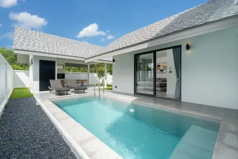 Chalet de 3 dormitorios en Phuket, Tailandia № 135359 - foto 11