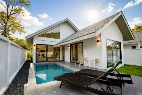 Chalet de 3 dormitorios en Phuket, Tailandia № 135359
