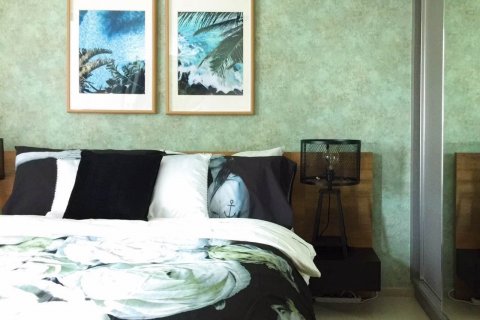 Condominio de 1 dormitorio en Bangkok, Tailandia № 143753 - foto 2