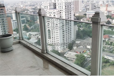 Condominio de 3 dormitorios en Bangkok, Tailandia № 143749 - foto 4