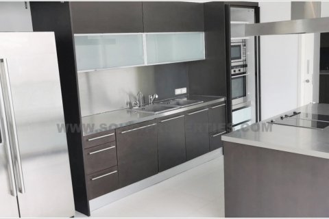 Condominio de 3 dormitorios en Bangkok, Tailandia № 143749 - foto 5