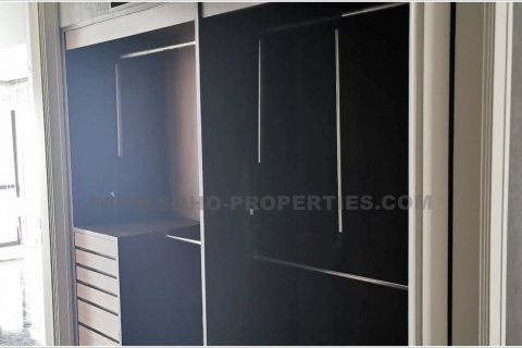 Condominio de 3 dormitorios en Bangkok, Tailandia № 143749 - foto 18