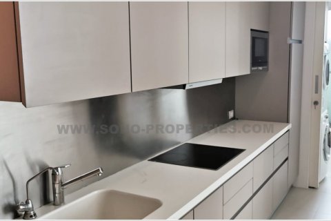 Condominio de 3 dormitorios en Bangkok, Tailandia № 143749 - foto 6