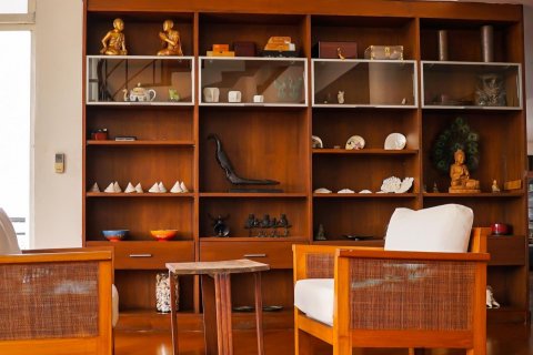 Condominio de 5 dormitorios en Bangkok, Tailandia № 143751 - foto 12