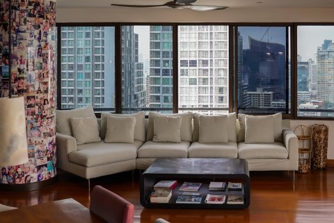 Condominio de 5 dormitorios en Bangkok, Tailandia № 143751 - foto 14