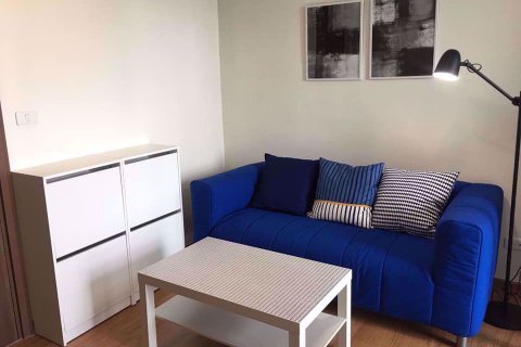 Condo à Bangkok, Thaïlande, 1 chambre à The Base Sukhumvit 71  № 111461