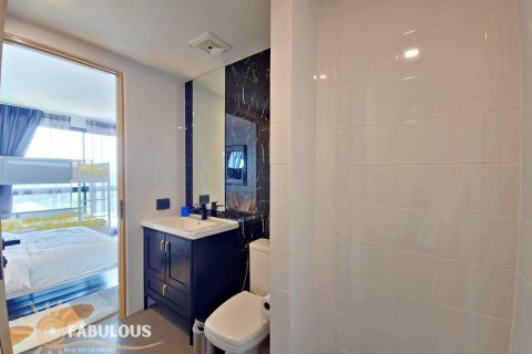 Apartamento de 1 dormitorio en Rawai, Tailandia № 179485 - foto 11