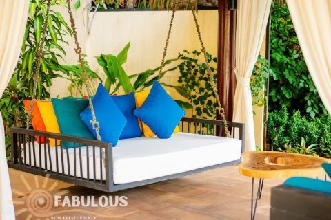 Villa in Kata, Thailand 4 bedrooms № 179488 - photo 18