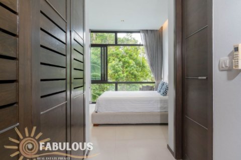 Chalet de 3 dormitorios en Rawai, Tailandia № 179487 - foto 4