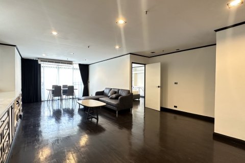 Condominio de 2 dormitorios en Watthana, Bangkok, Tailandia № 200993 - foto 14