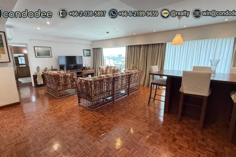 Condo in Chatuchak, Bangkok, Thailand, 3 bedrooms  № 200994 - photo 2