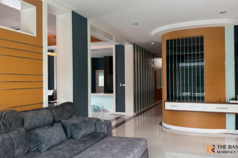 Haus in Bangkok, Thailand 5 Schlafzimmer № 189432