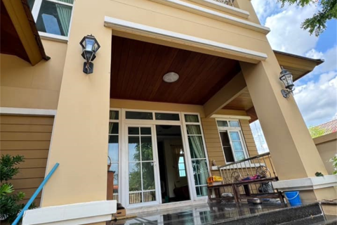 Casa de 6 dormitorios en Bangkok, Tailandia № 189433 - foto 7