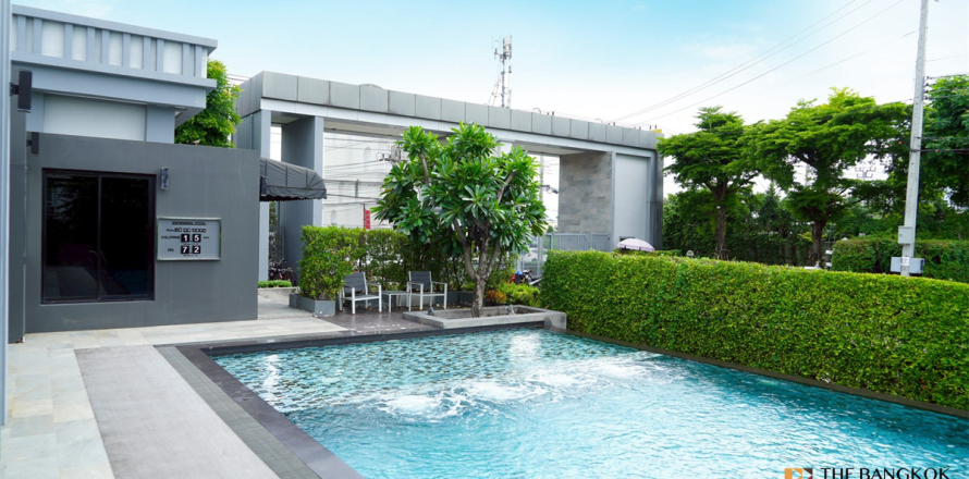 Haus in Bangkok, Thailand 3 Schlafzimmer № 189438