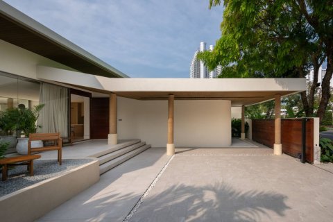 Casa de 3 dormitorios en Pattaya, Tailandia № 180482 - foto 30